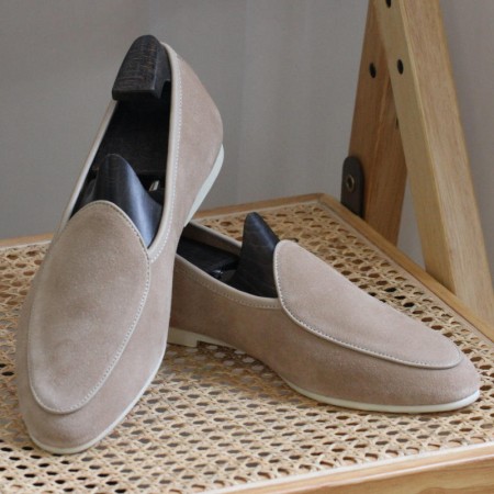 Genuine leather low-heeled casual shoes