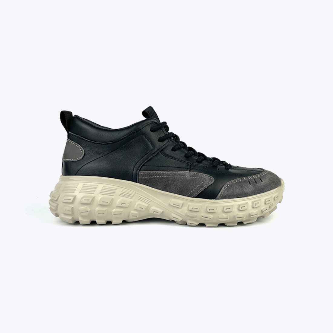 Genuine leather walking style outdoor casual shoes