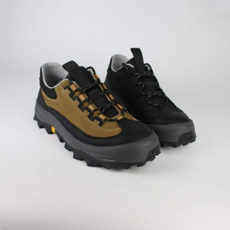 Outdoor non-slip breathable low-top casual shoes