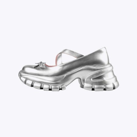 Round-toe lightweight Mary Jane loafers