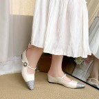 Elegant swan pattern square toe bow sneakers