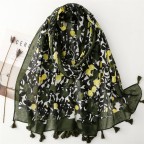 Fresh leaf pattern tassel scarf shawl