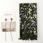 Fresh leaf pattern tassel scarf shawl