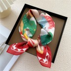 Cashew Bird Print All-Season Lightweight Scarf