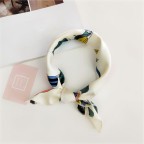 Elegant printed multifunctional scarf