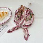 High-quality soft, comfortable and breathable silk scarf